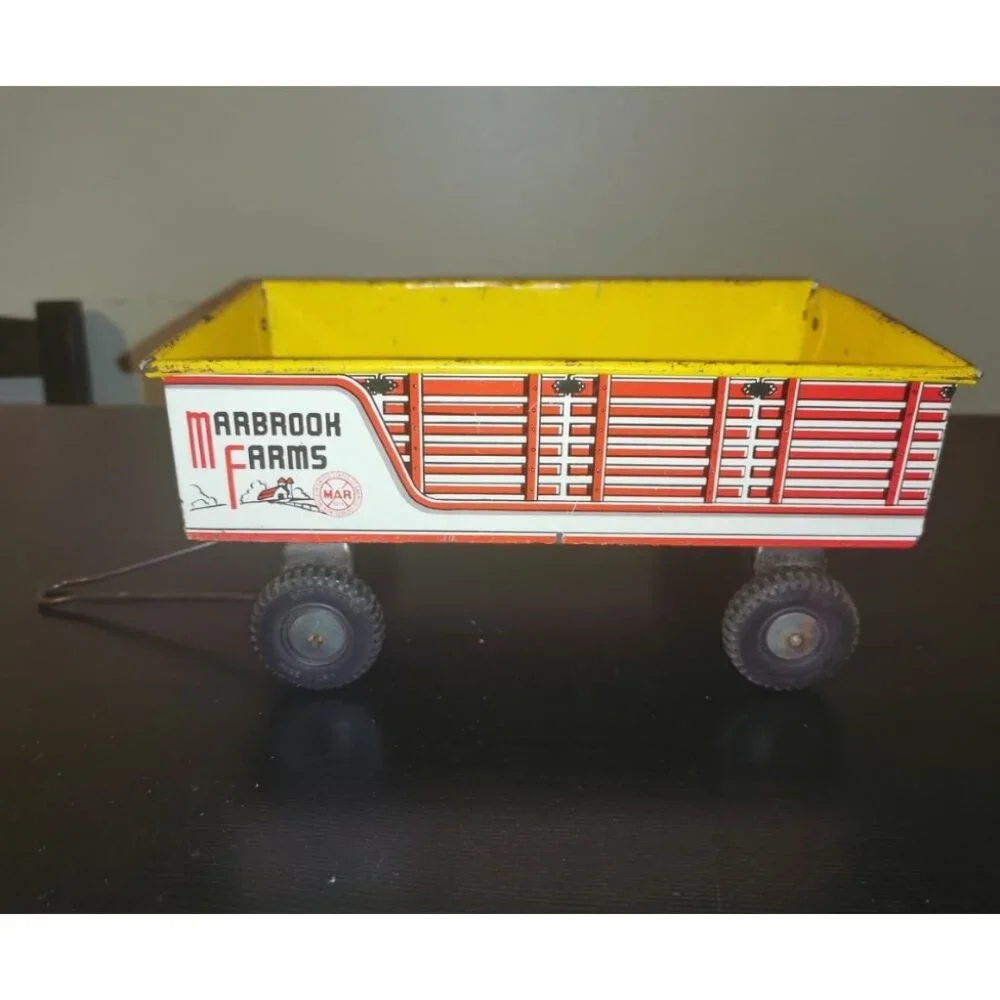 VINTAGE‎ LOUIS MARX TIN LITHO MARBROOK FARMS PULL TRAILER 12